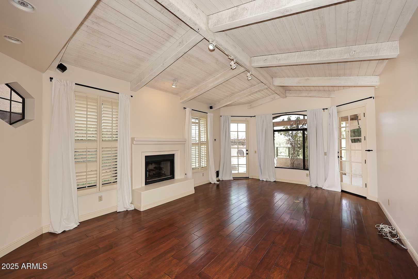 8100 East Camelback Road, Unit 39 Scottsdale, AZ 85251 - Photo 6 of 71 Great Room