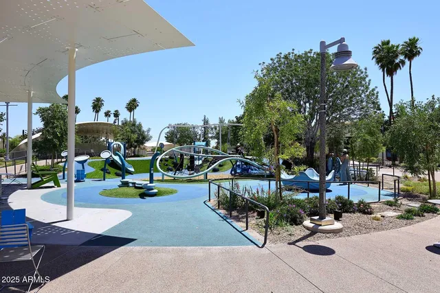 $4,900 | 8100 East Camelback Road, Unit 39, Scottsdale, AZ 85251