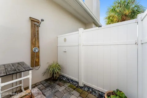 $1,850,000 | 1675 Bayshore Drive, Cocoa Beach, FL 32931