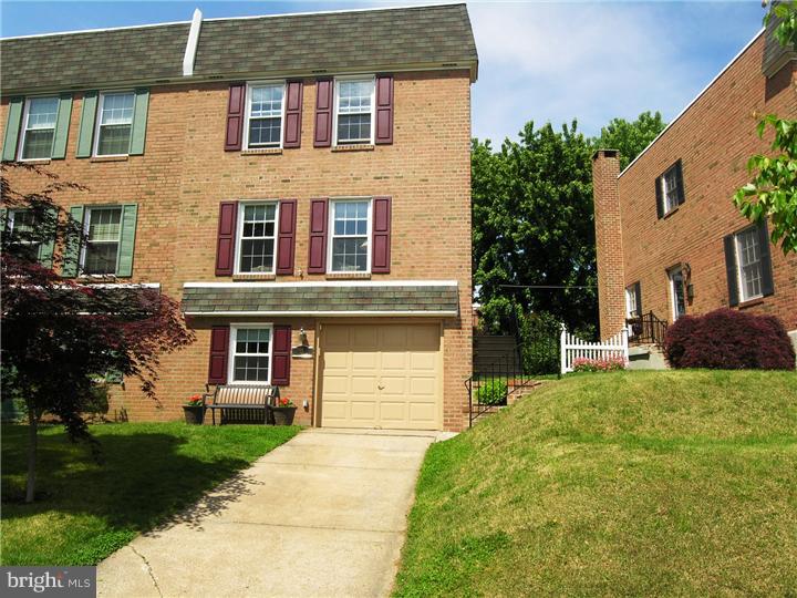 202 Greendale Road Philadelphia, PA 19154 - Photo 1 of 25 Exterior Front