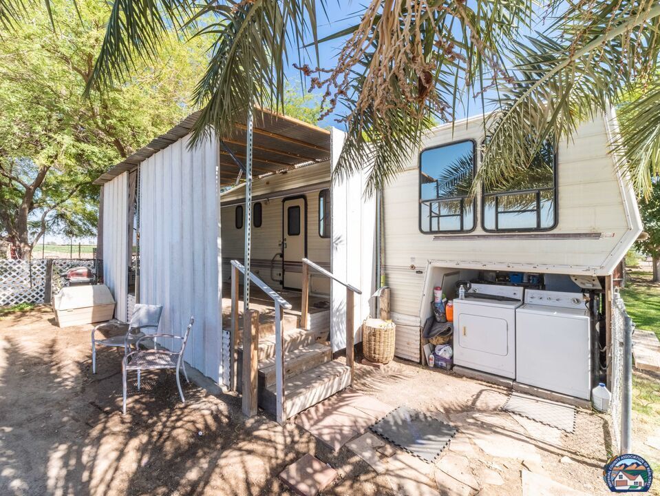 4898 Forrester Road Brawley, CA 92227 - Photo 8 of 13 Gallery Image 8