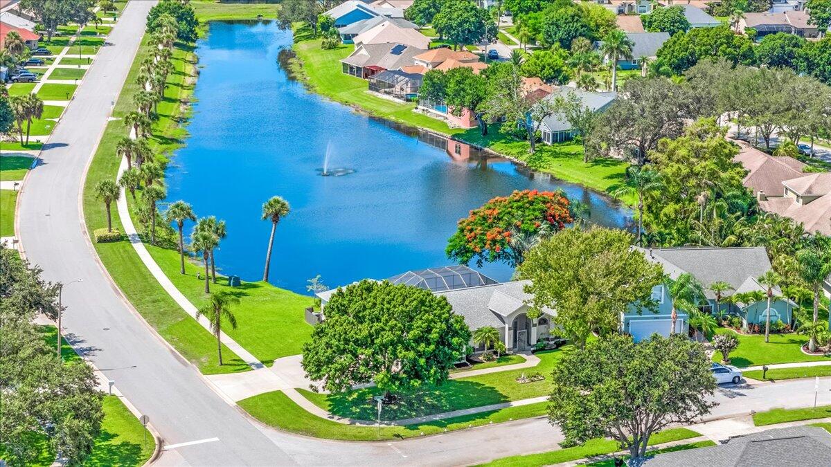 1901 Jacques Drive Melbourne, FL 32940 - Photo 6 of 43 a view of a backyard with plants