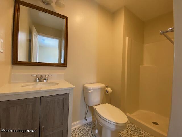 6815 Aron Road Louisville, KY 40258 - Photo 34 of 42 IMG_9655