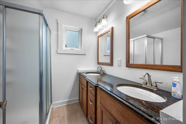 $329,999 | 205 North Pine Street, Waterman, IL 60556