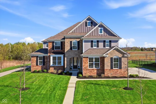 $1,195,000 | 2746 Towne Meadow Drive, Carmel, IN 46032