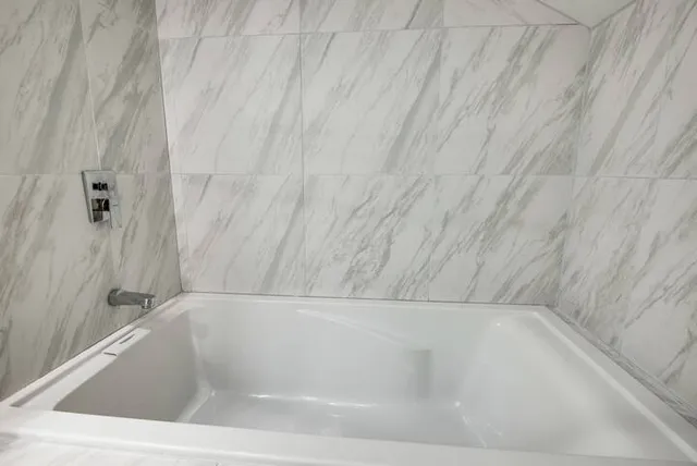 $6,200 | 909 Halcyon Avenue, Unit A, Nashville, TN 37204