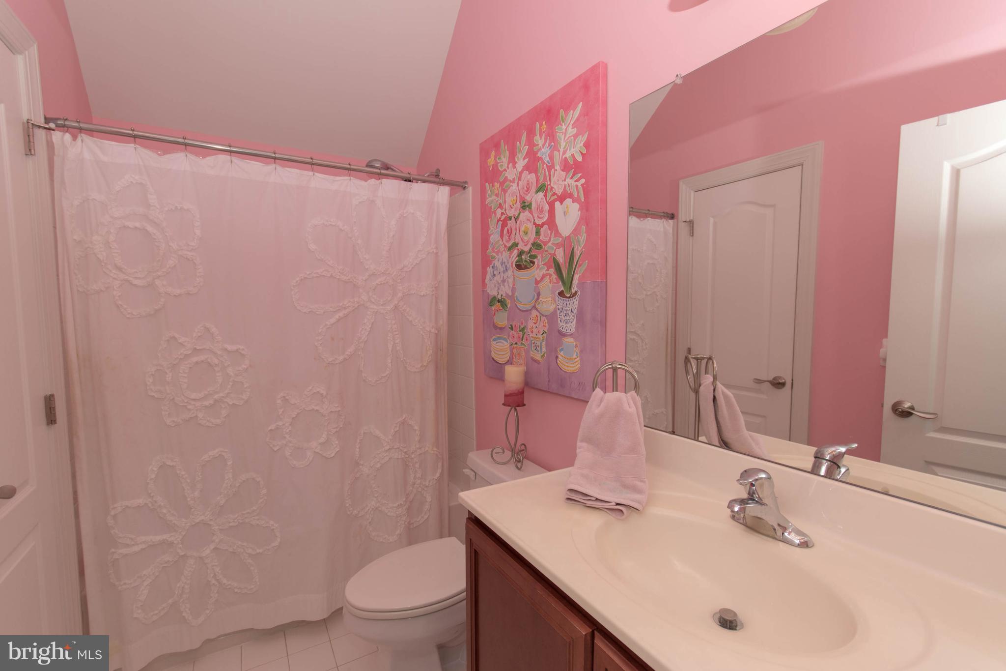 3832 Springtown Road Furlong, PA 18925 - Photo 23 of 42 Full Bath for Bedroom 1