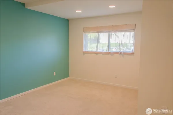 $3,295 | 4827 42nd Avenue Southwest, Unit A, Seattle, WA 98116