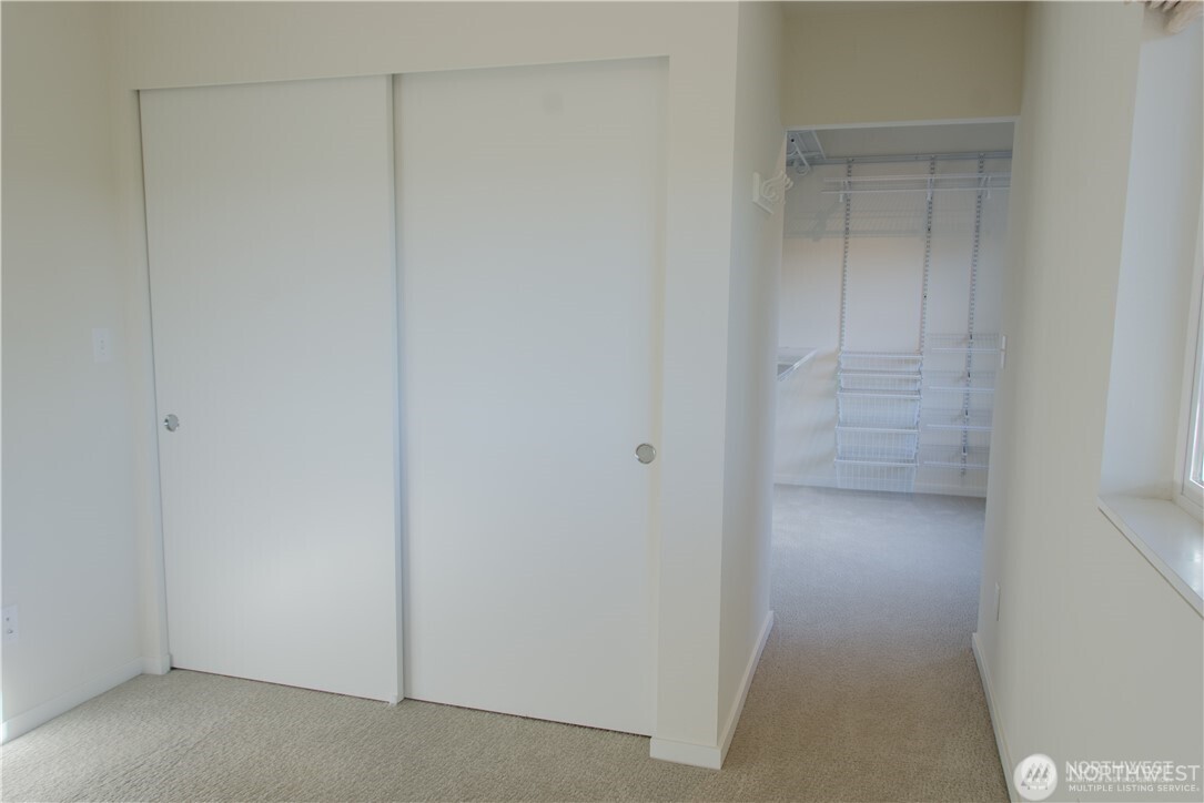 4827 42nd Avenue Southwest, Unit A Seattle, WA 98116 - Photo 15 of 17