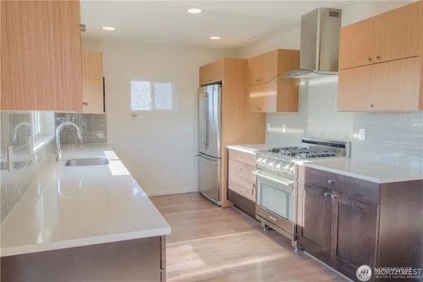 $3,295 | 4827 42nd Avenue Southwest, Unit A, Seattle, WA 98116