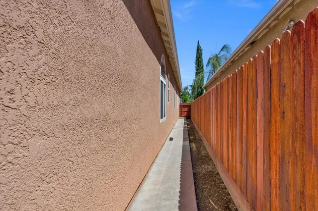 $790,000 | 2825 East Quincy Avenue, Fresno, CA 93720