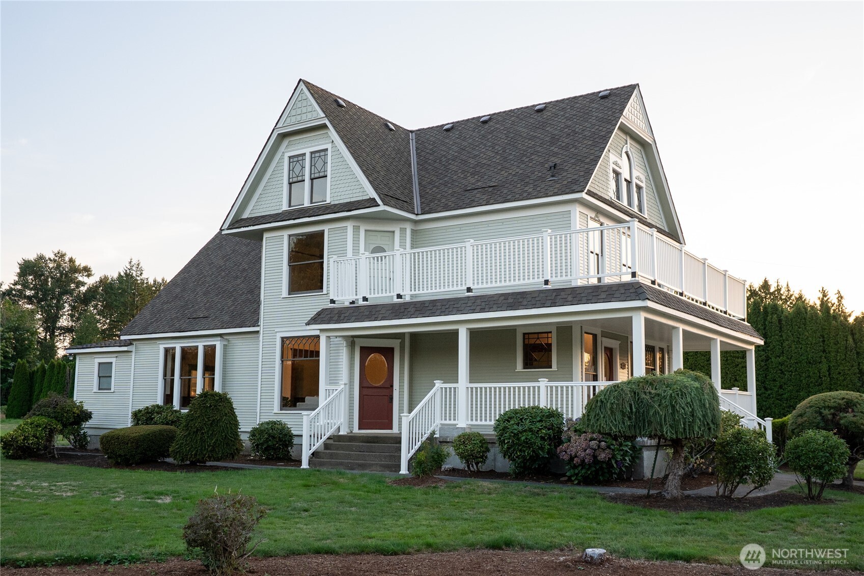1371 West Axton Road Ferndale, WA 98248 - Photo 36 of 40 front view of a house with a yard