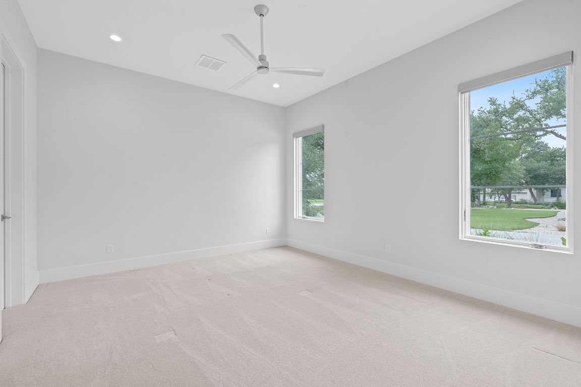 229 Tiffanie Way Austin, TX 78737 - Photo 32 of 40