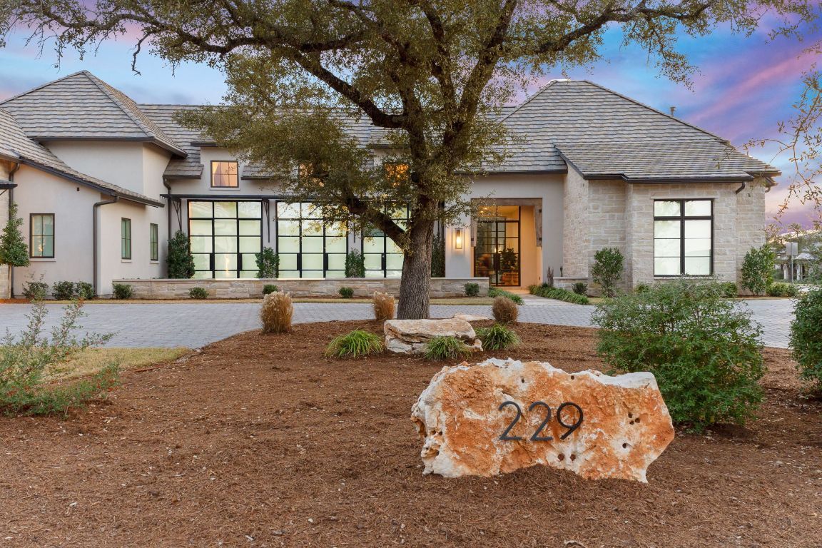 229 Tiffanie Way Austin, TX 78737 - Photo 8 of 40