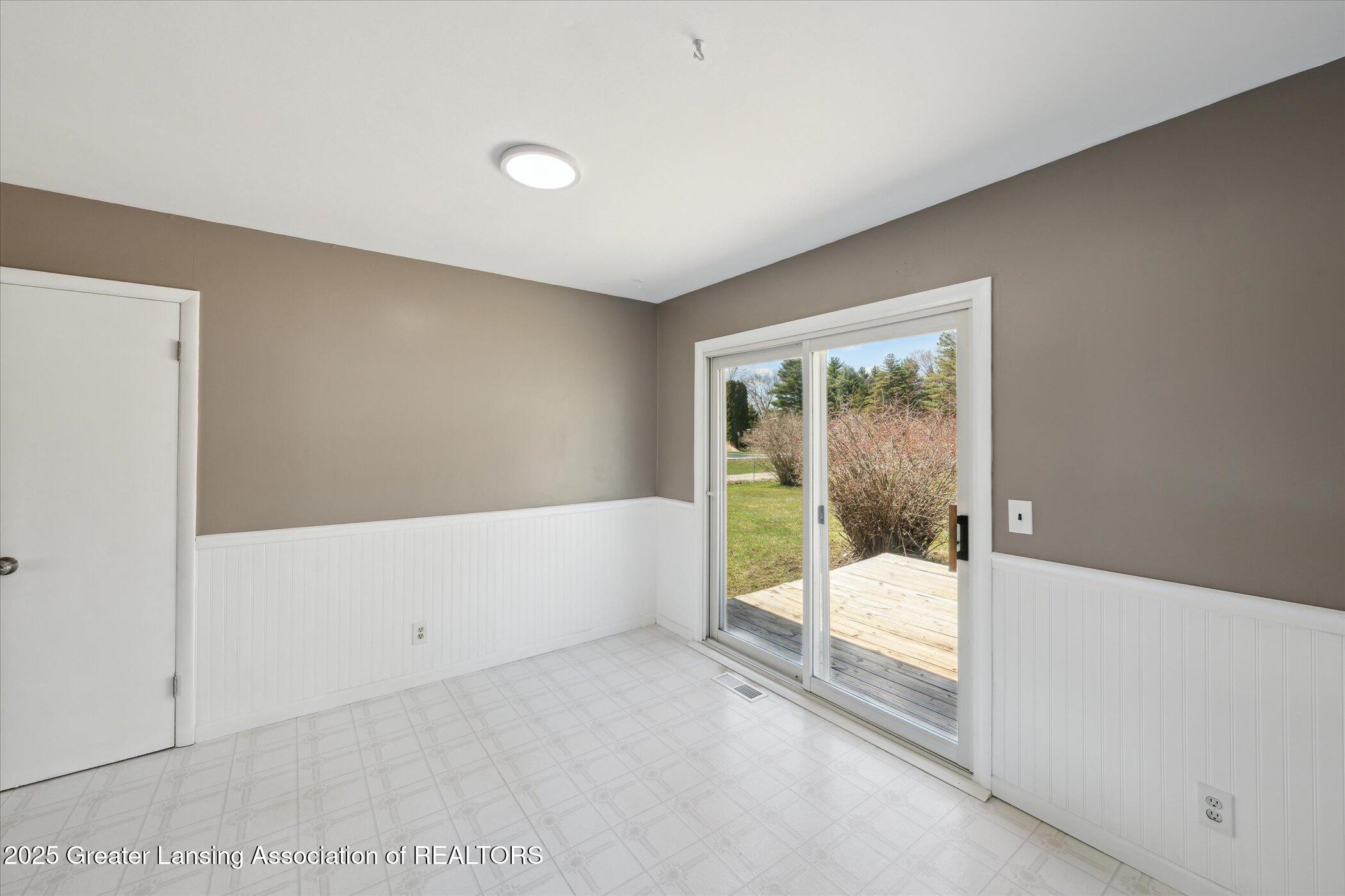 8096 Seymour Road Gaines, MI 48436 - Photo 11 of 35 16-8096-Seymour-Rd-Gaines-MI-48436--14