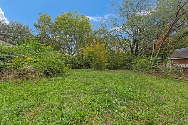 $15,000 | 405 South Vassar Avenue, Independence, MO 64054