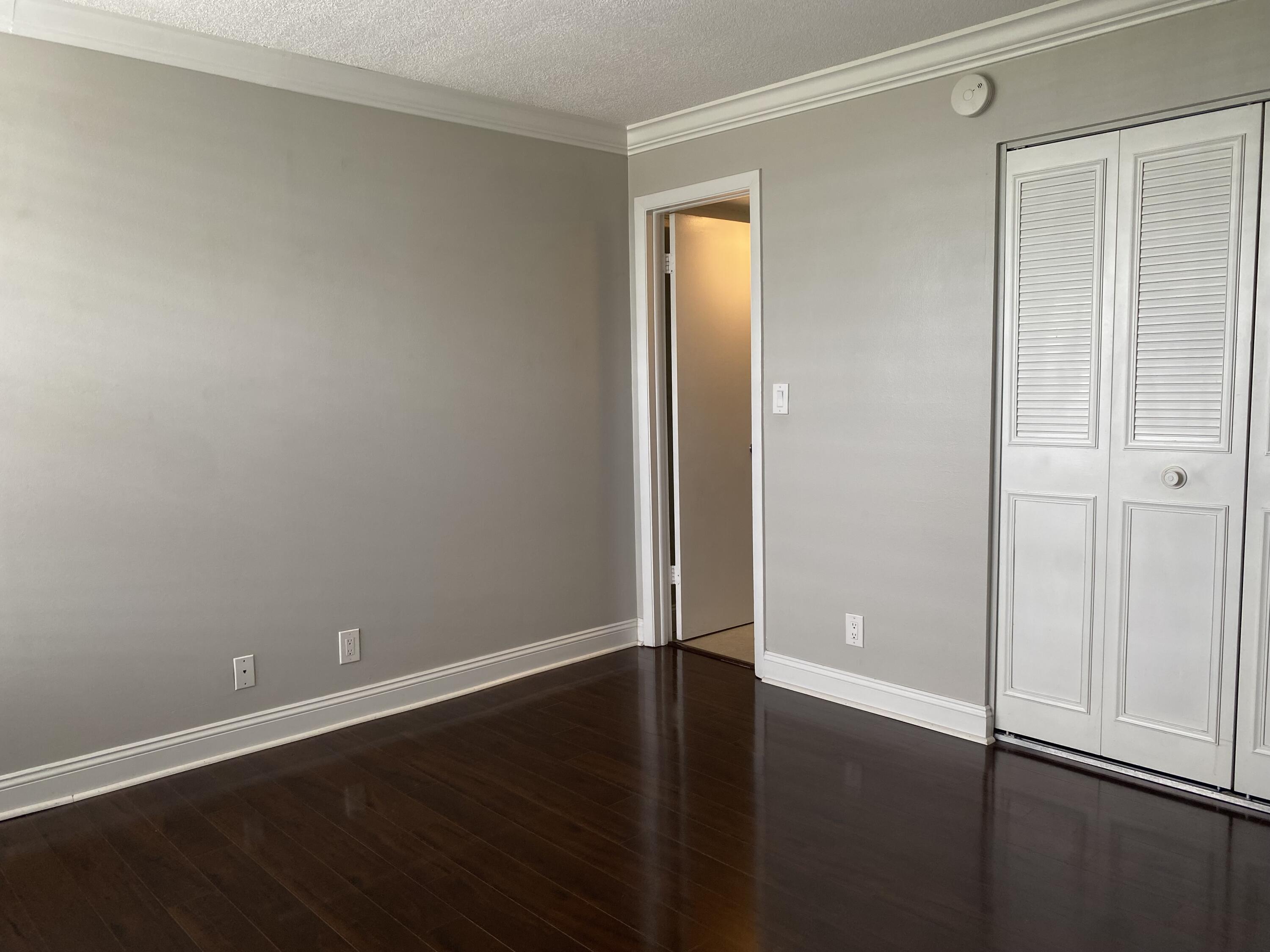 9 Royal Palm Way, Unit 403 Boca Raton, FL 33432 - Photo 28 of 45 2nd Bedroom
