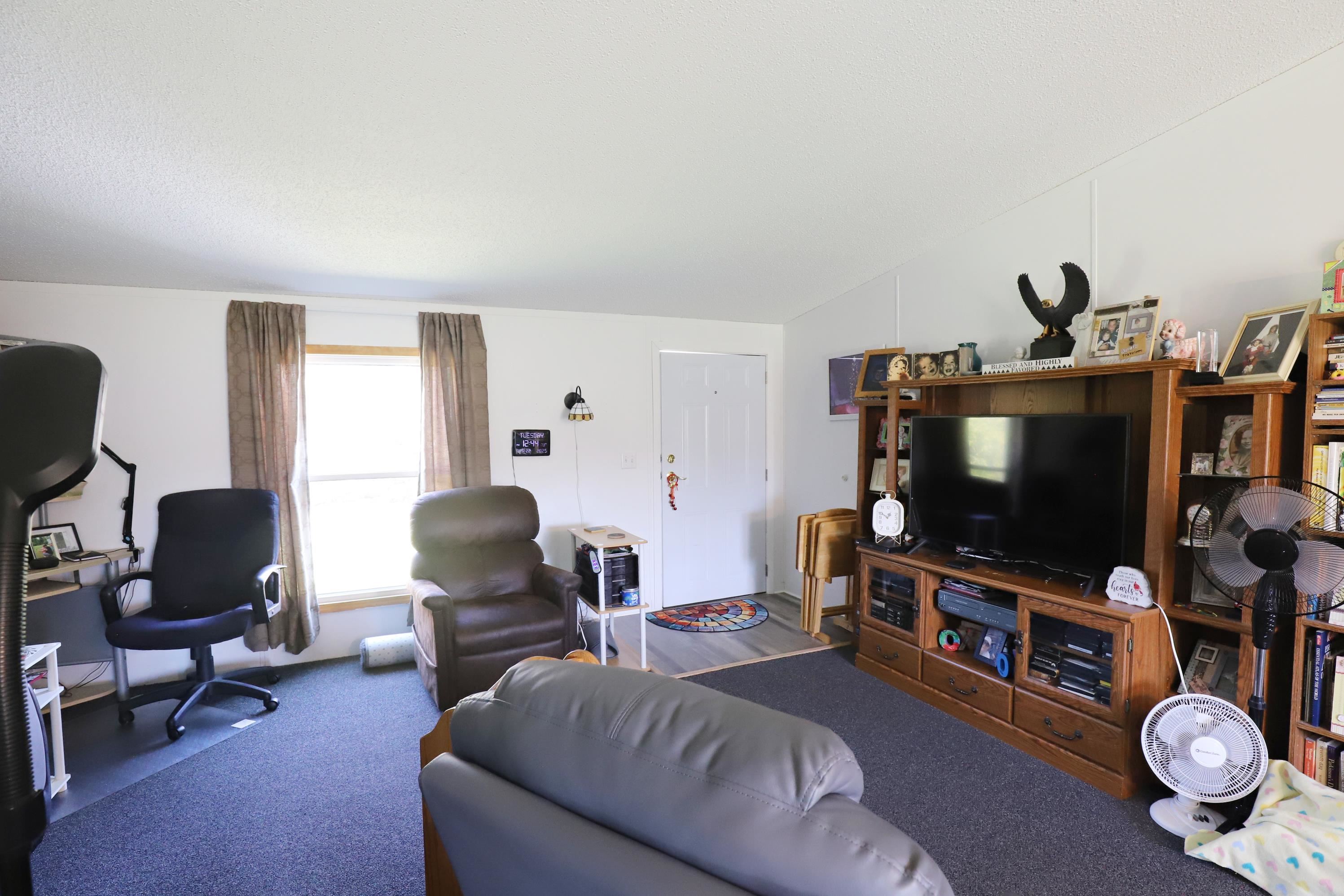 9335 Birch Run Road Millington, MI 48746 - Photo 3 of 30 50172328-aef9f284-7d7e-46ed-bc53-331aea1d08a1.JPG