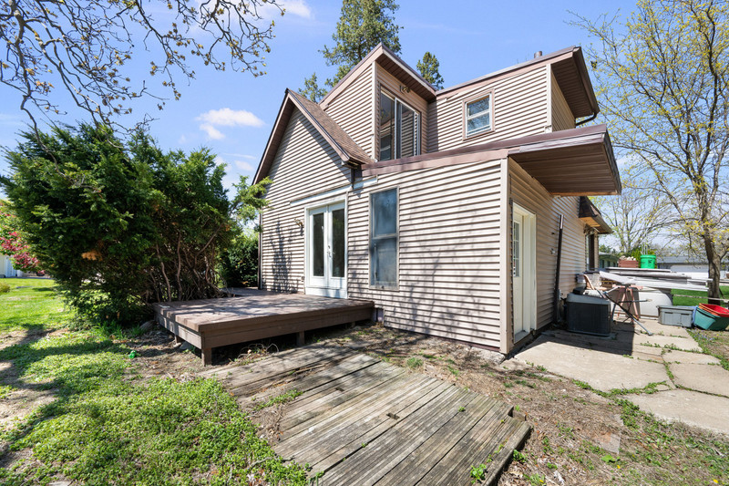 2416 7th Street Moline, IL 61265 - Photo 23 of 27 a view of house with backyard and sitting area