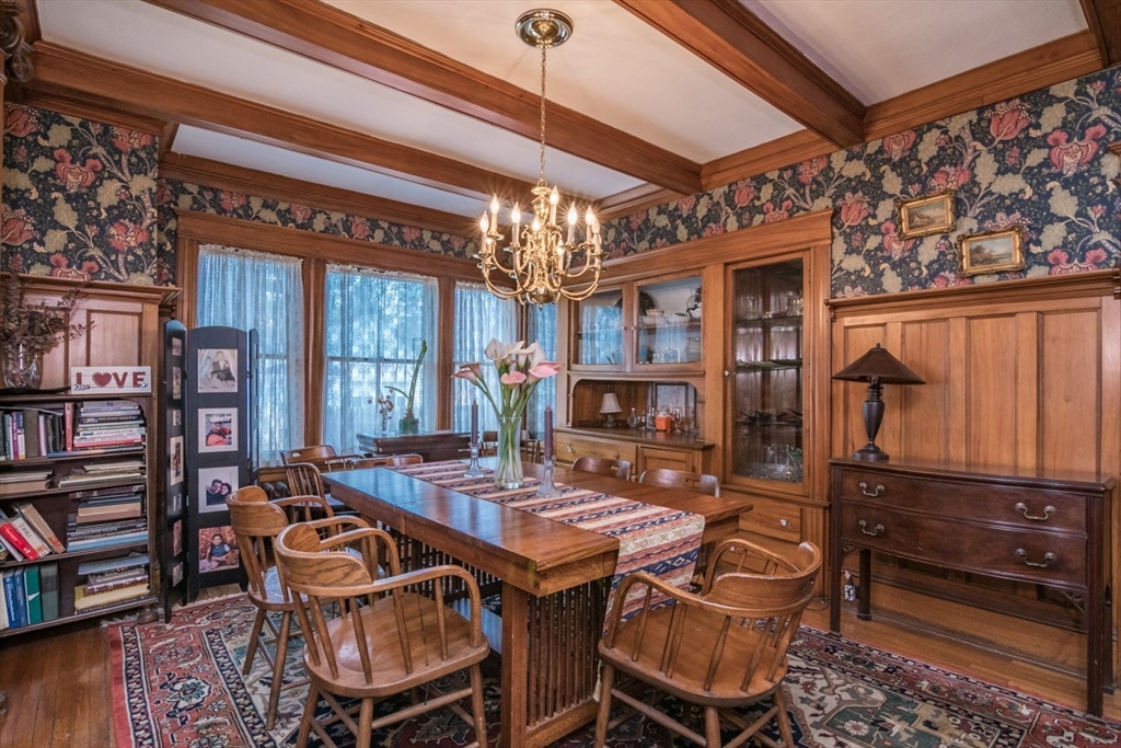 26-28 Cherryvale Avenue Springfield, MA 01108 - Photo 11 of 42