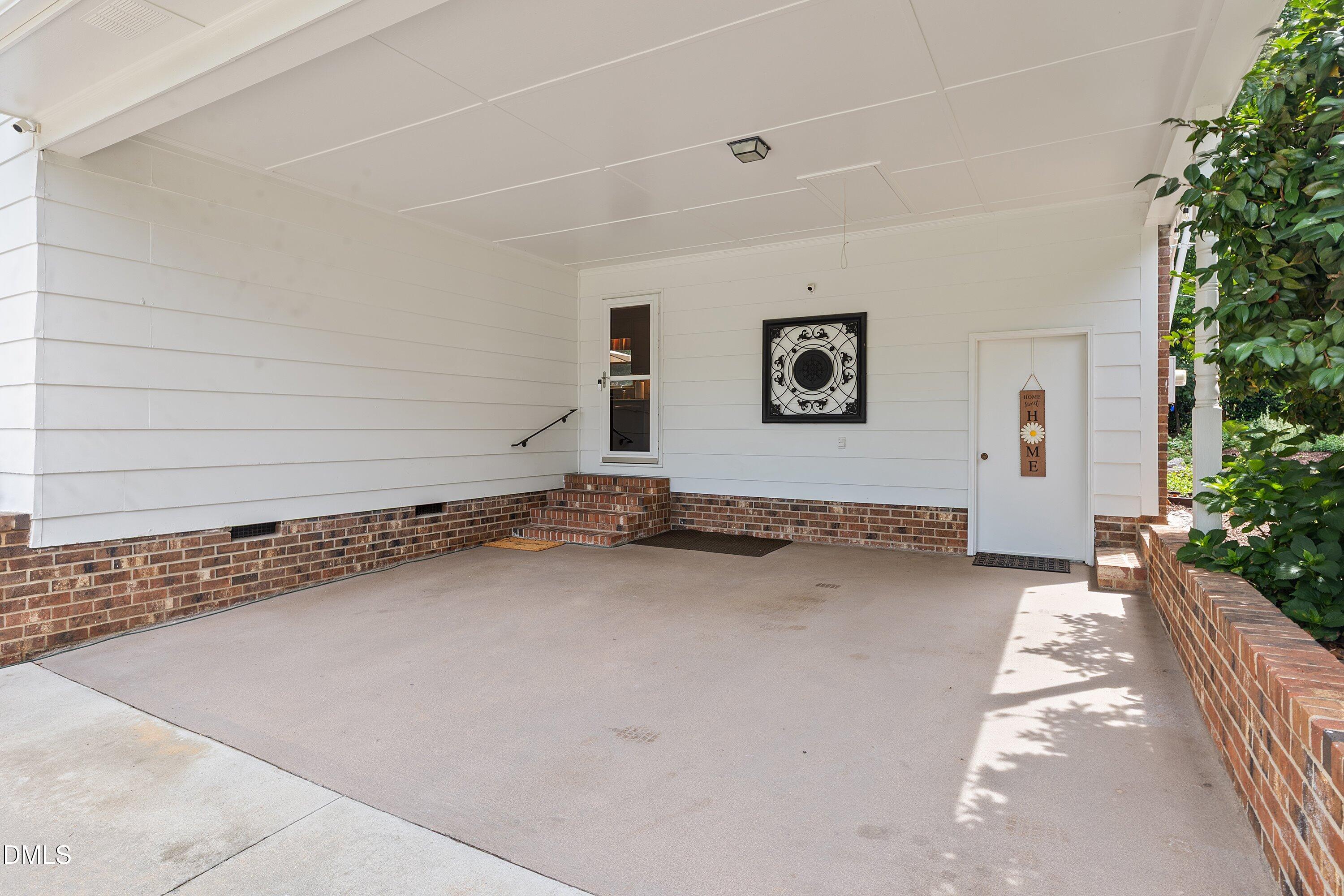 911 Emory Lane Raleigh, NC 27609 - Photo 40 of 55 44-911 Emory Ln_2101