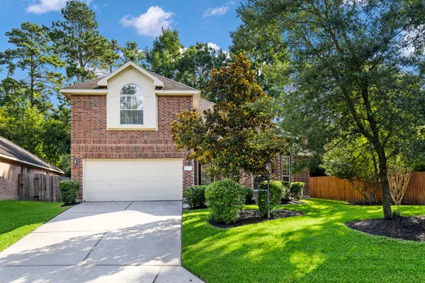 $2,600 | 2 Bushell Mill Place, The Woodlands, TX 77382