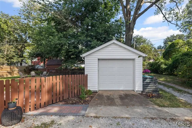 $172,500 | 214 Roosevelt Street, Lebanon, IL 62254