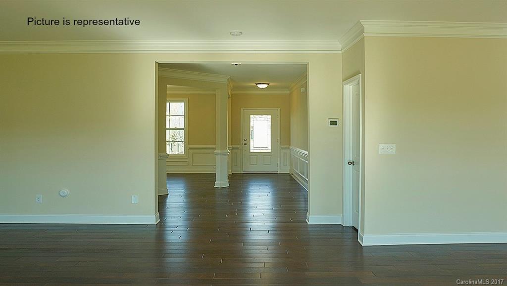9913 Perth Moor Road Charlotte, NC 28278 - Photo 3 of 20 Gallery Image 3