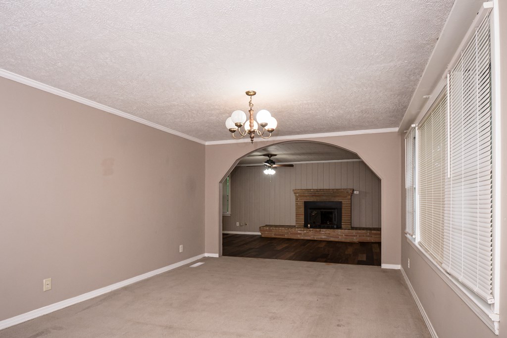 2613 Denton Road Dothan, AL 36303 - Photo 5 of 37