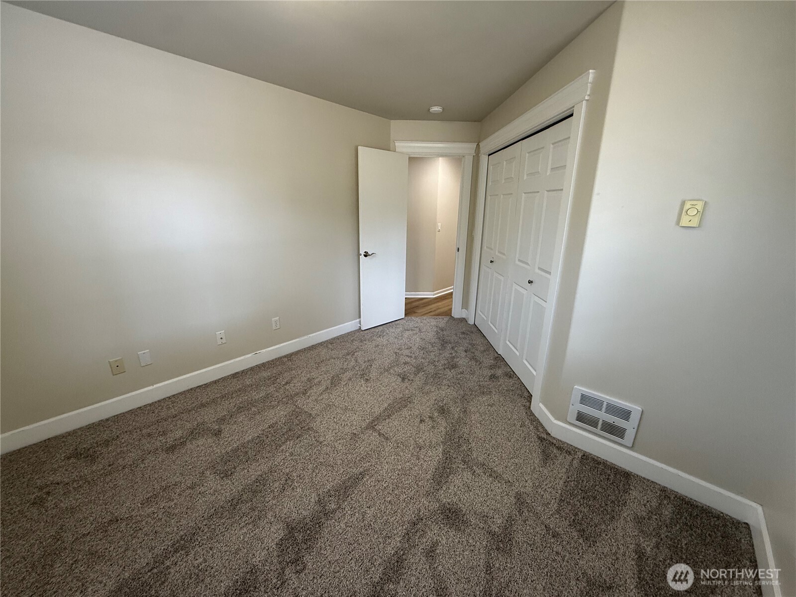 6222 Cady Road Everett, WA 98203 - Photo 12 of 26
