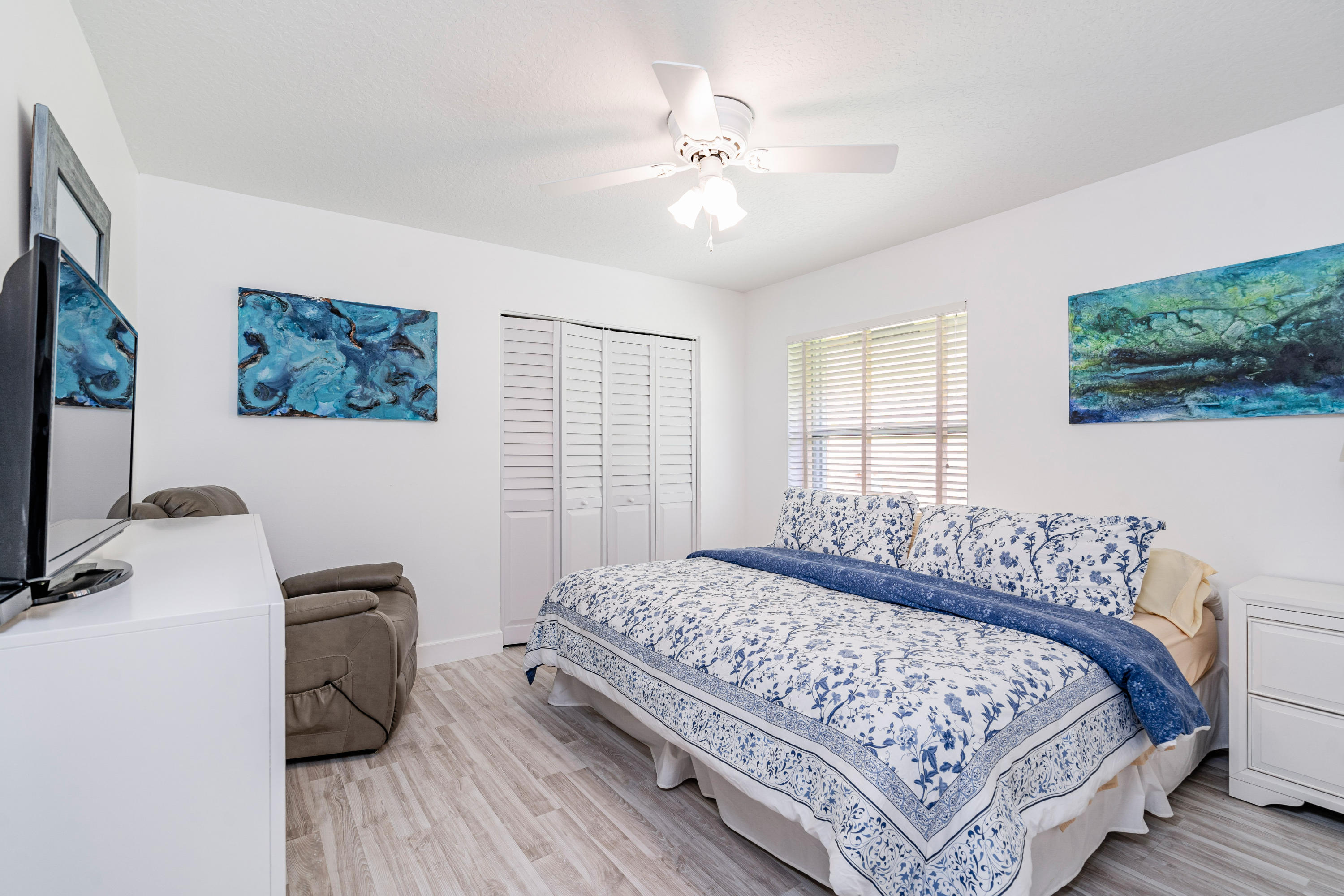 10684 Maple Chase Drive Boca Raton, FL 33498 - Photo 13 of 35 27