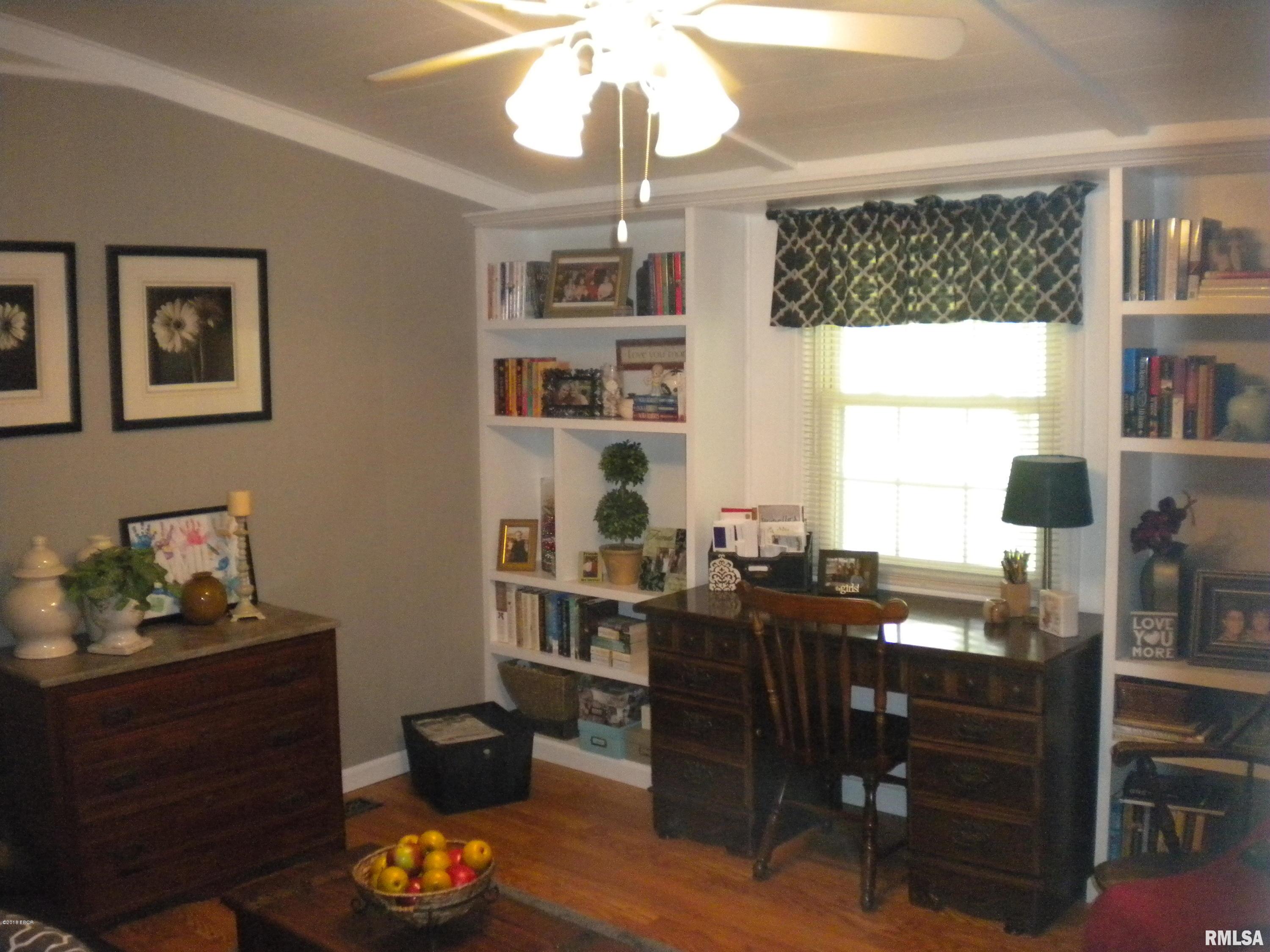 140 Ledford Road Harrisburg, IL 62946 - Photo 14 of 27 Gallery Image 14