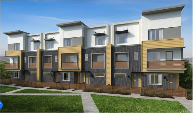 $649,990 | 545 Sandstone Court, El Cajon, CA 92020