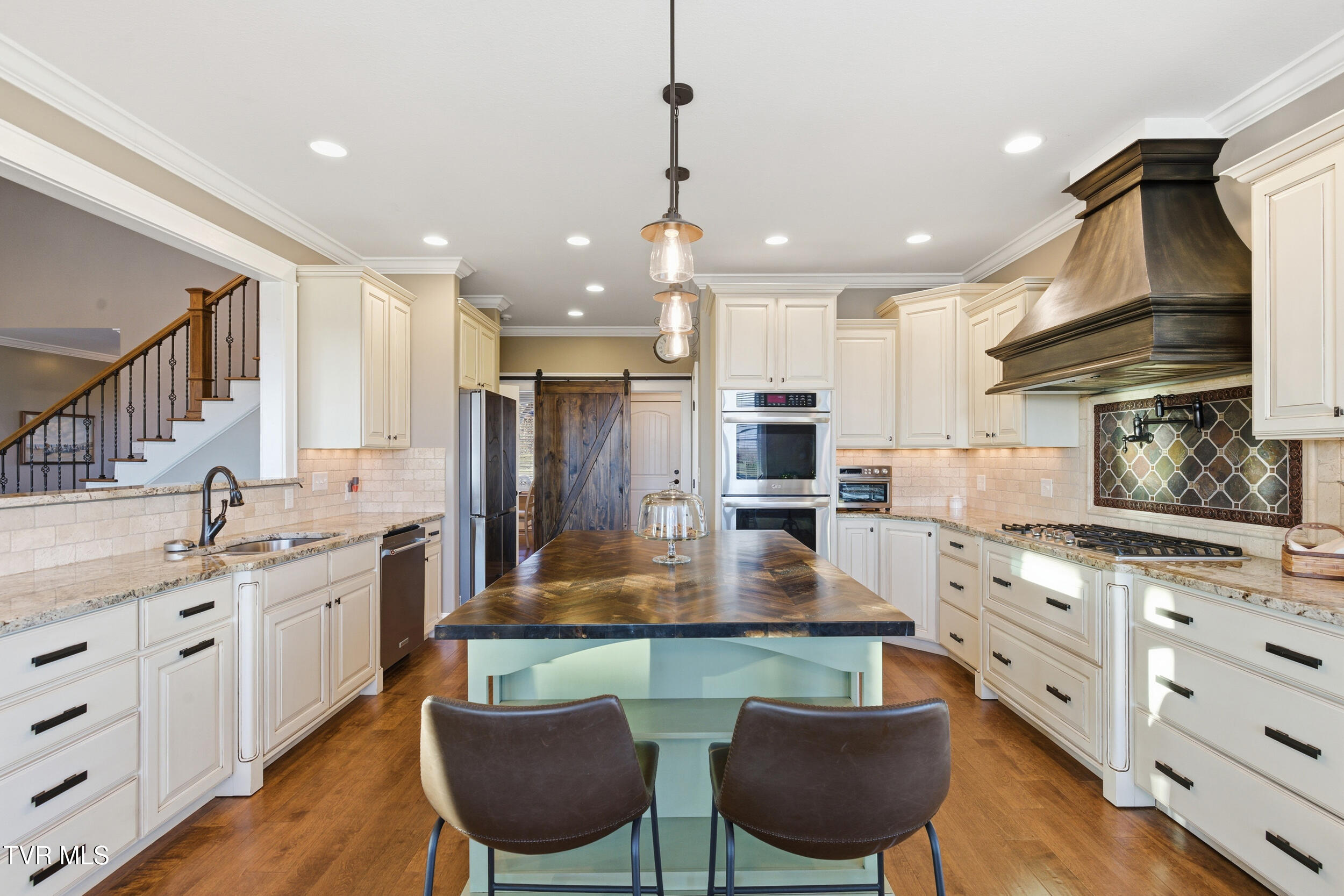 306 East Hawthorne Court Greeneville, TN 37745 - Photo 21 of 94 37_knox_view_media_306_e_hawthorne_ct_10