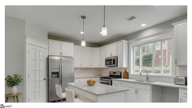 $850,000 | Watersedge Drive, Cross Hill, SC 29332