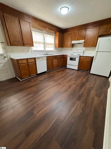 $126,500 | 21 Glen Burnie Street, Unit 3, Greenville, SC 29605