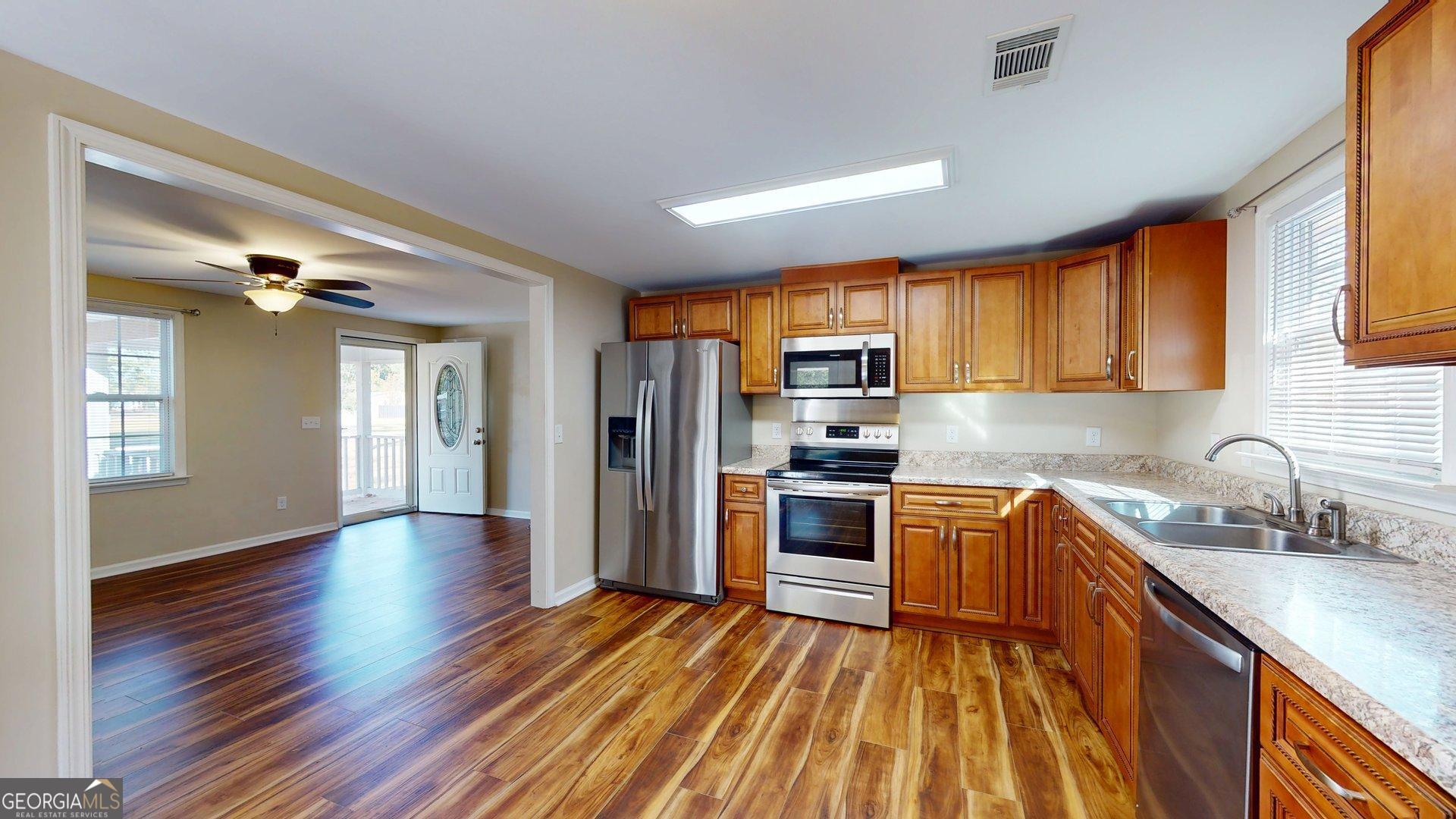 142 Bill Brown Road Pembroke, GA 31321 - Photo 23 of 38