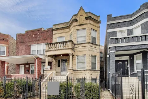 $419,000 | 4820 West Washington Boulevard, Chicago, IL 60644