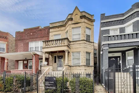 $419,000 | 4820 West Washington Boulevard, Chicago, IL 60644