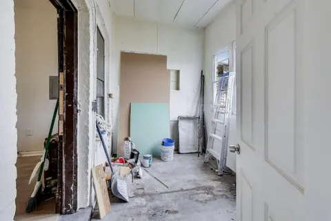 $419,000 | 4820 West Washington Boulevard, Chicago, IL 60644