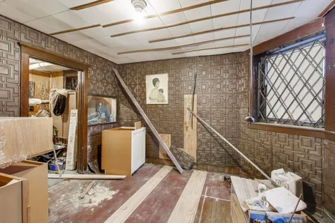 $419,000 | 4820 West Washington Boulevard, Chicago, IL 60644