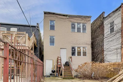 $419,000 | 4820 West Washington Boulevard, Chicago, IL 60644