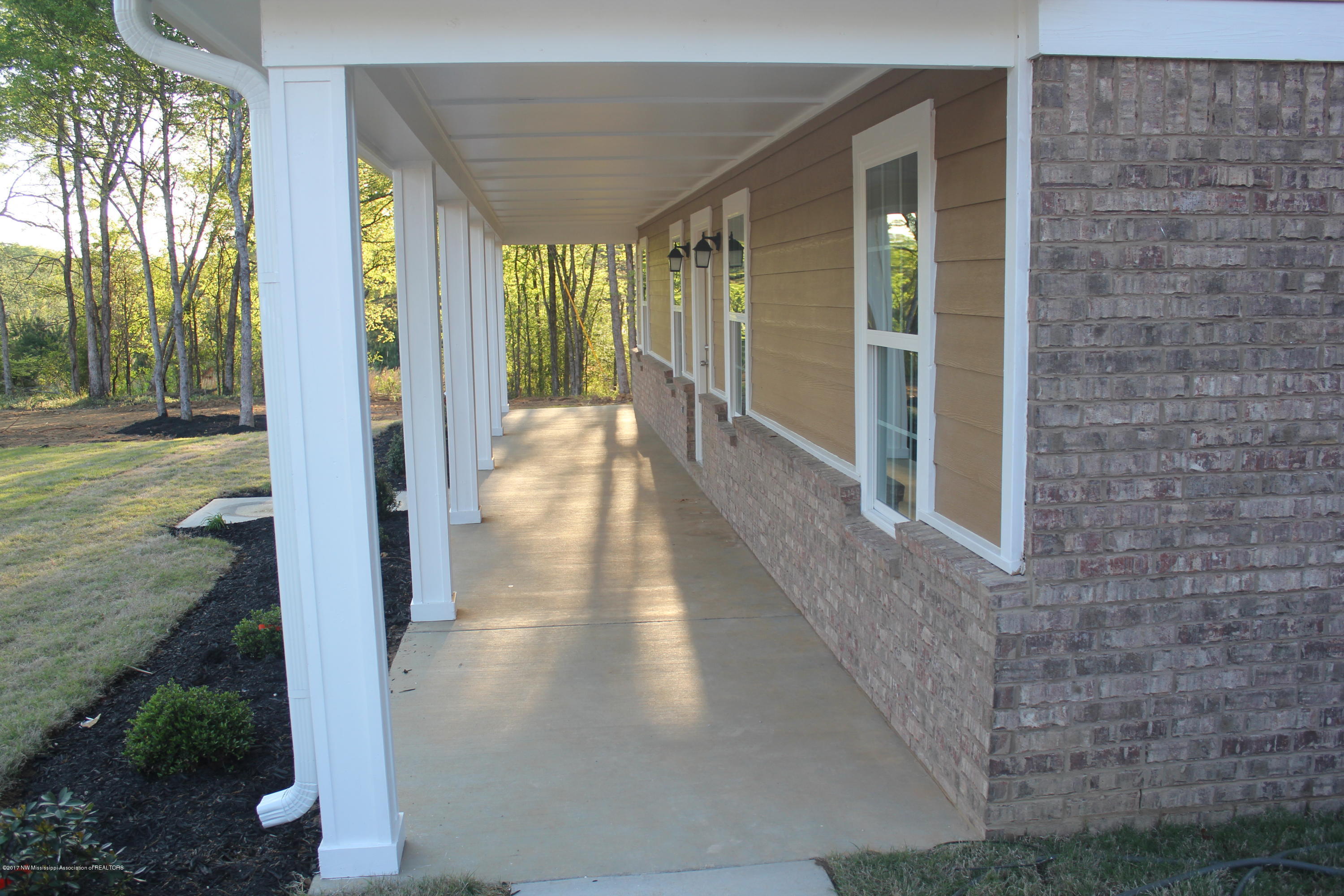 3984 Hernando Road Holly Springs, MS 38635 - Photo 16 of 32 003