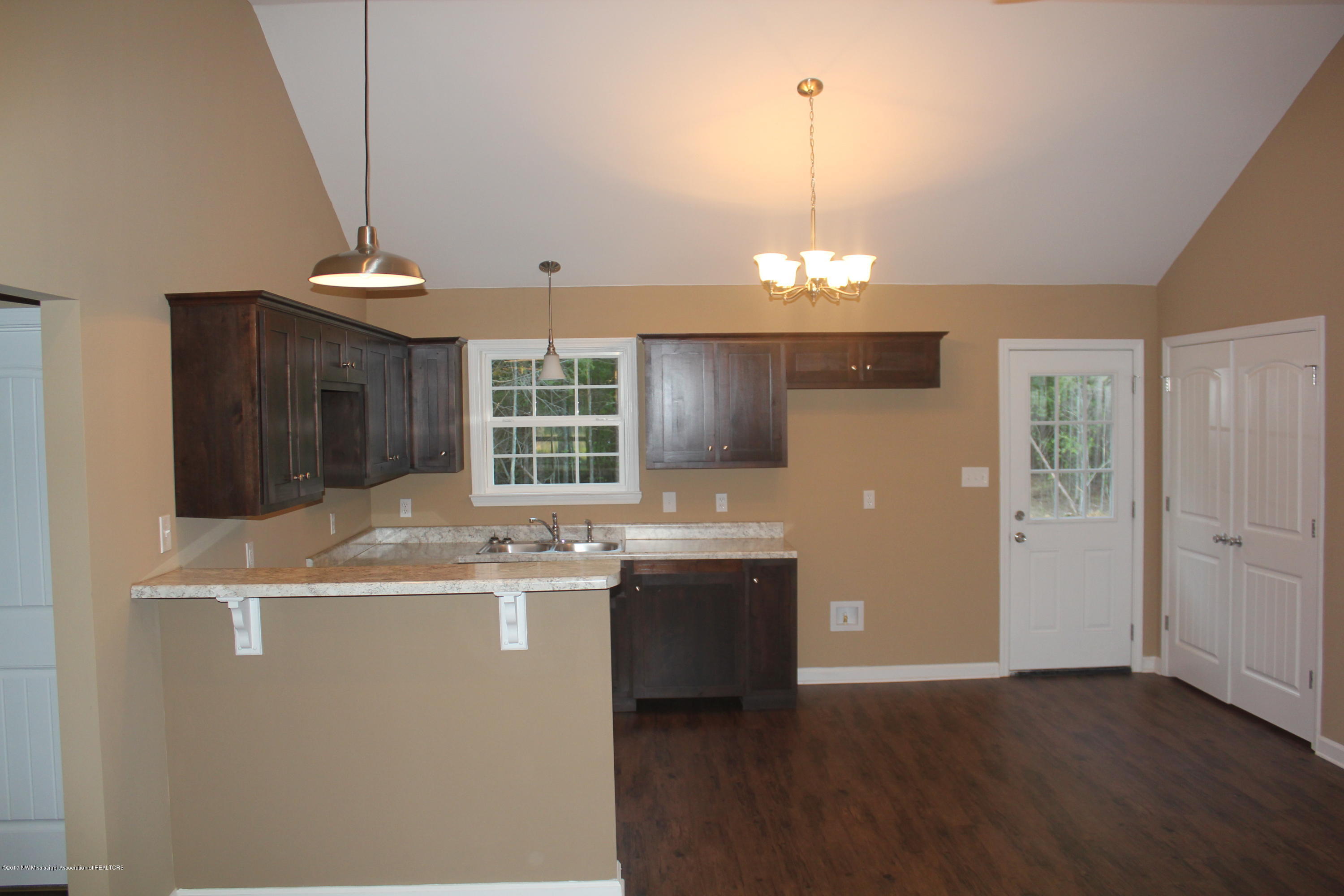 3984 Hernando Road Holly Springs, MS 38635 - Photo 22 of 32 015
