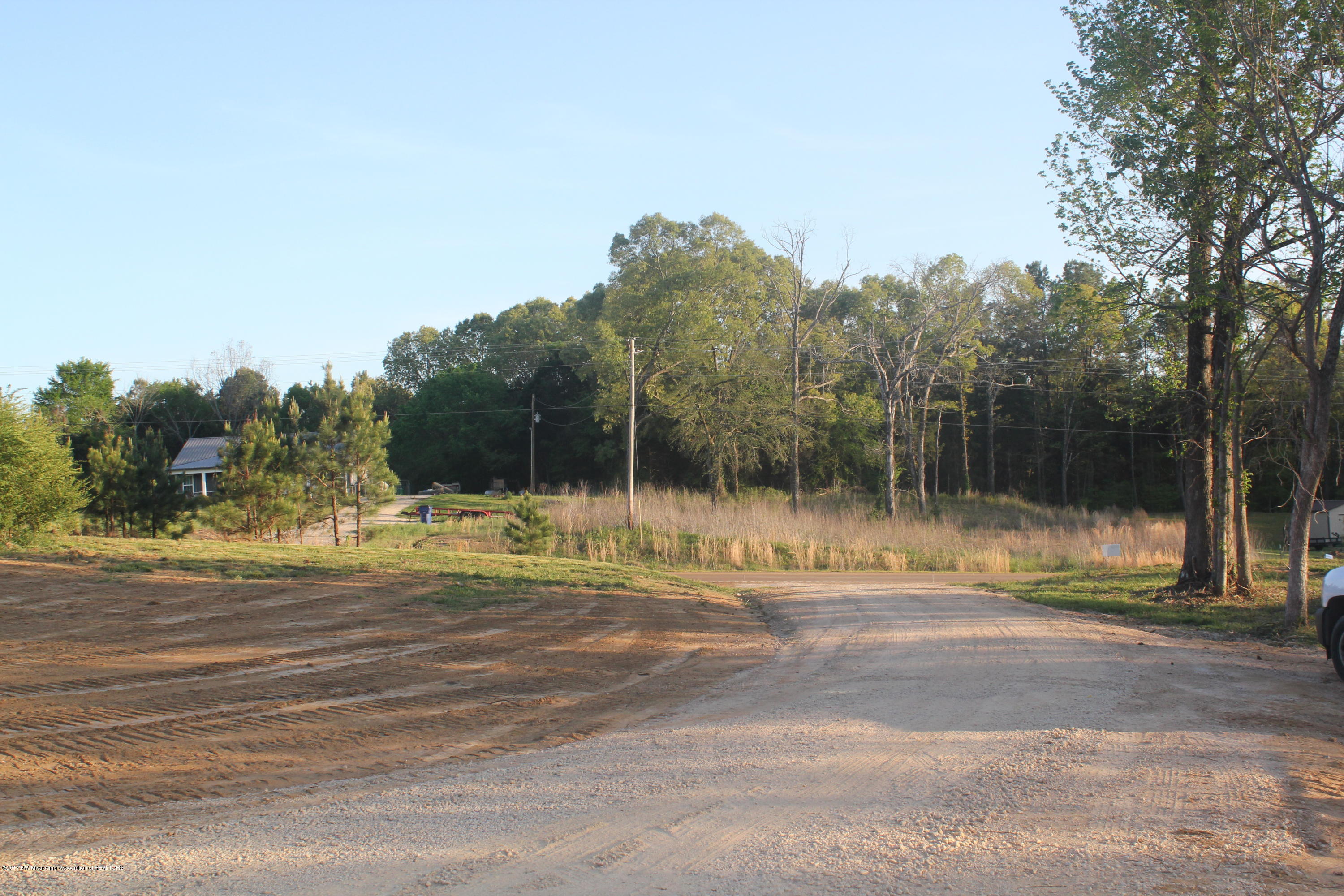 3984 Hernando Road Holly Springs, MS 38635 - Photo 31 of 32 006