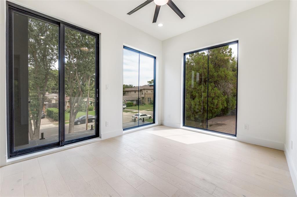 4218 Bonham Street Dallas, TX 75229 - Photo 22 of 34 2nd floor