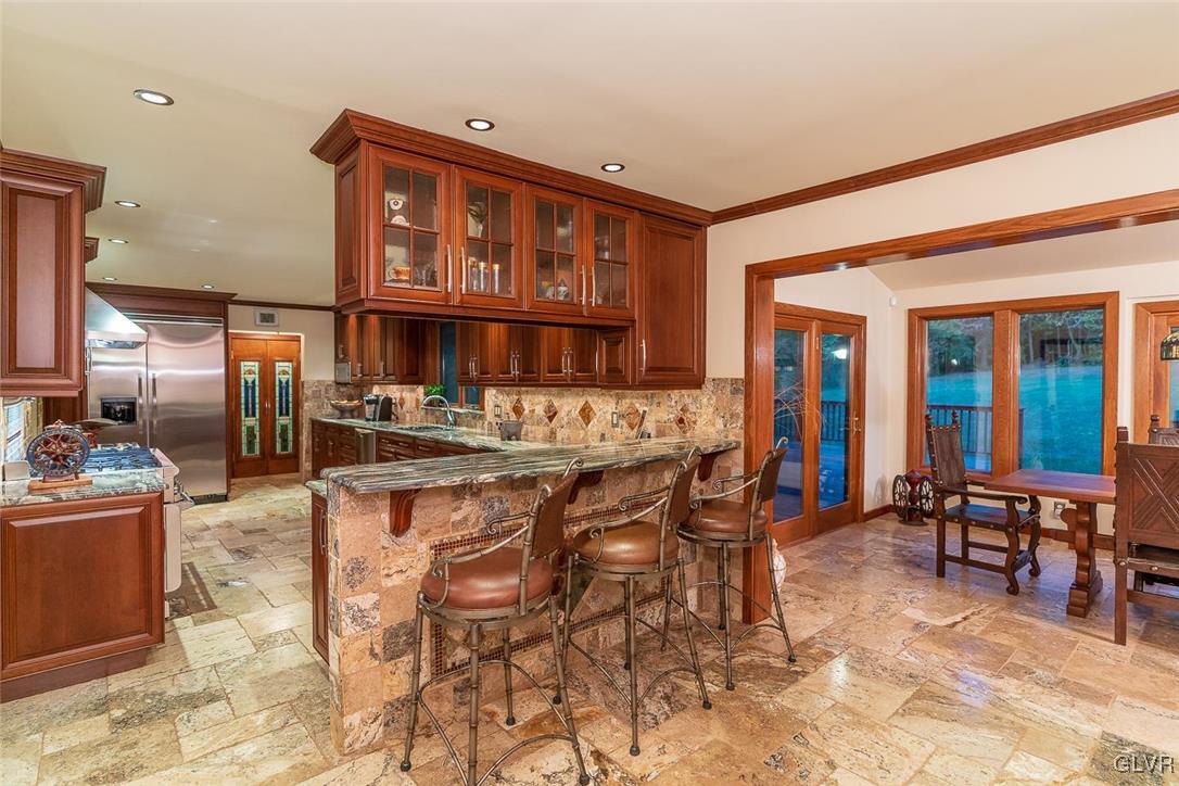 5275 Chestnut Hill Road Center Valley, PA 18034 - Photo 4 of 34 Gallery Image 4