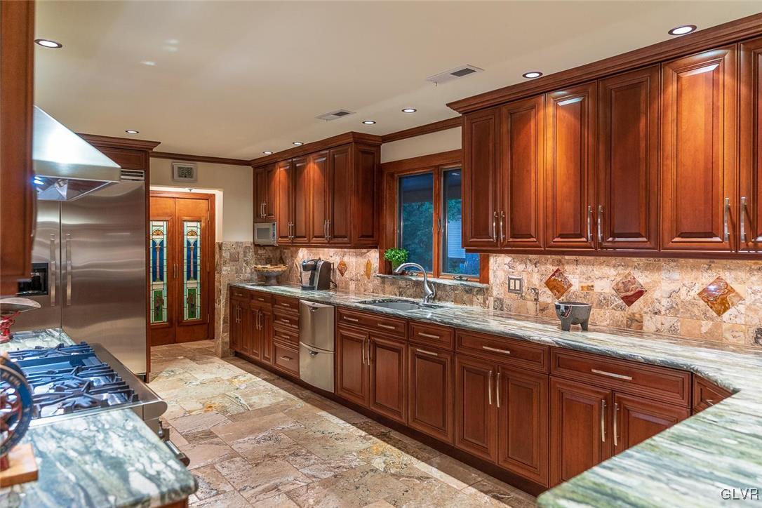 5275 Chestnut Hill Road Center Valley, PA 18034 - Photo 5 of 34 Gallery Image 5