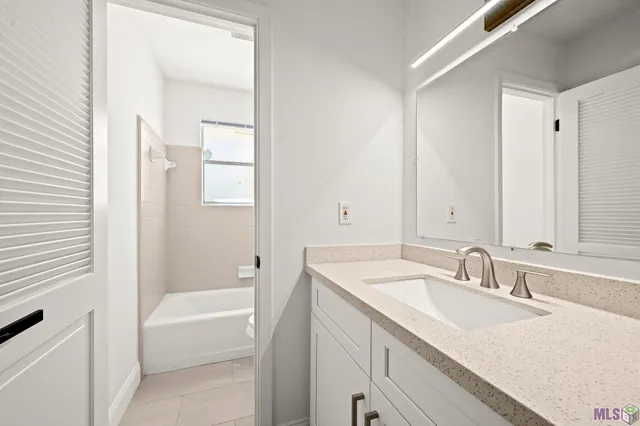 $239,900 | 3224 Seracedar Street, Baton Rouge, LA 70816