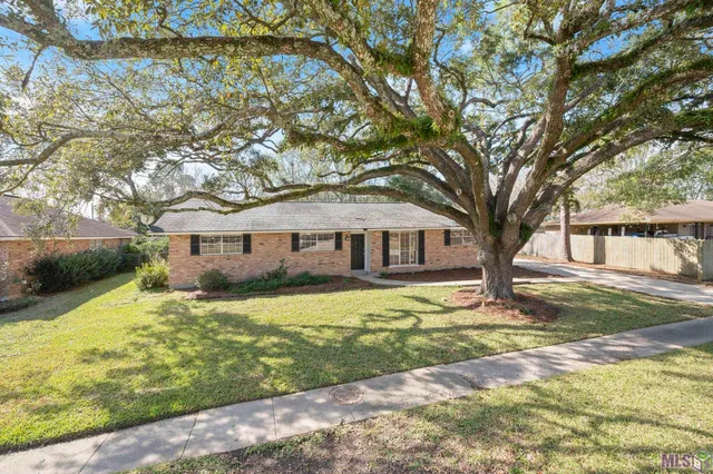 $239,900 | 3224 Seracedar Street, Baton Rouge, LA 70816
